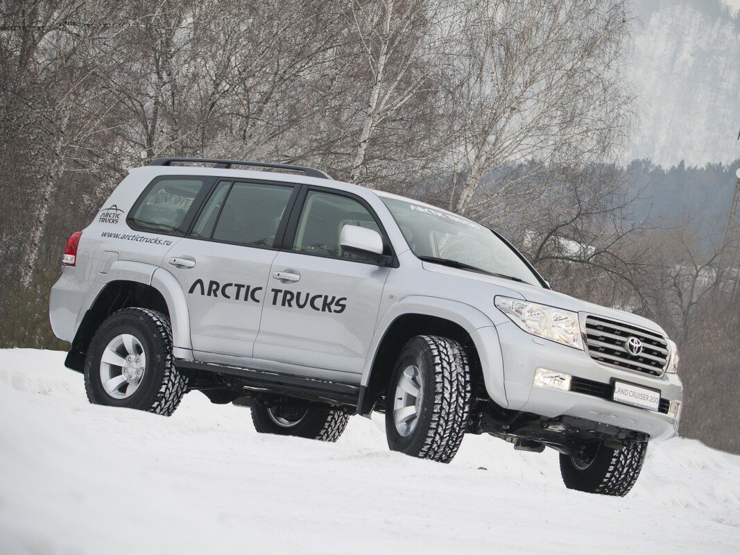 200 Series (2007–2012)