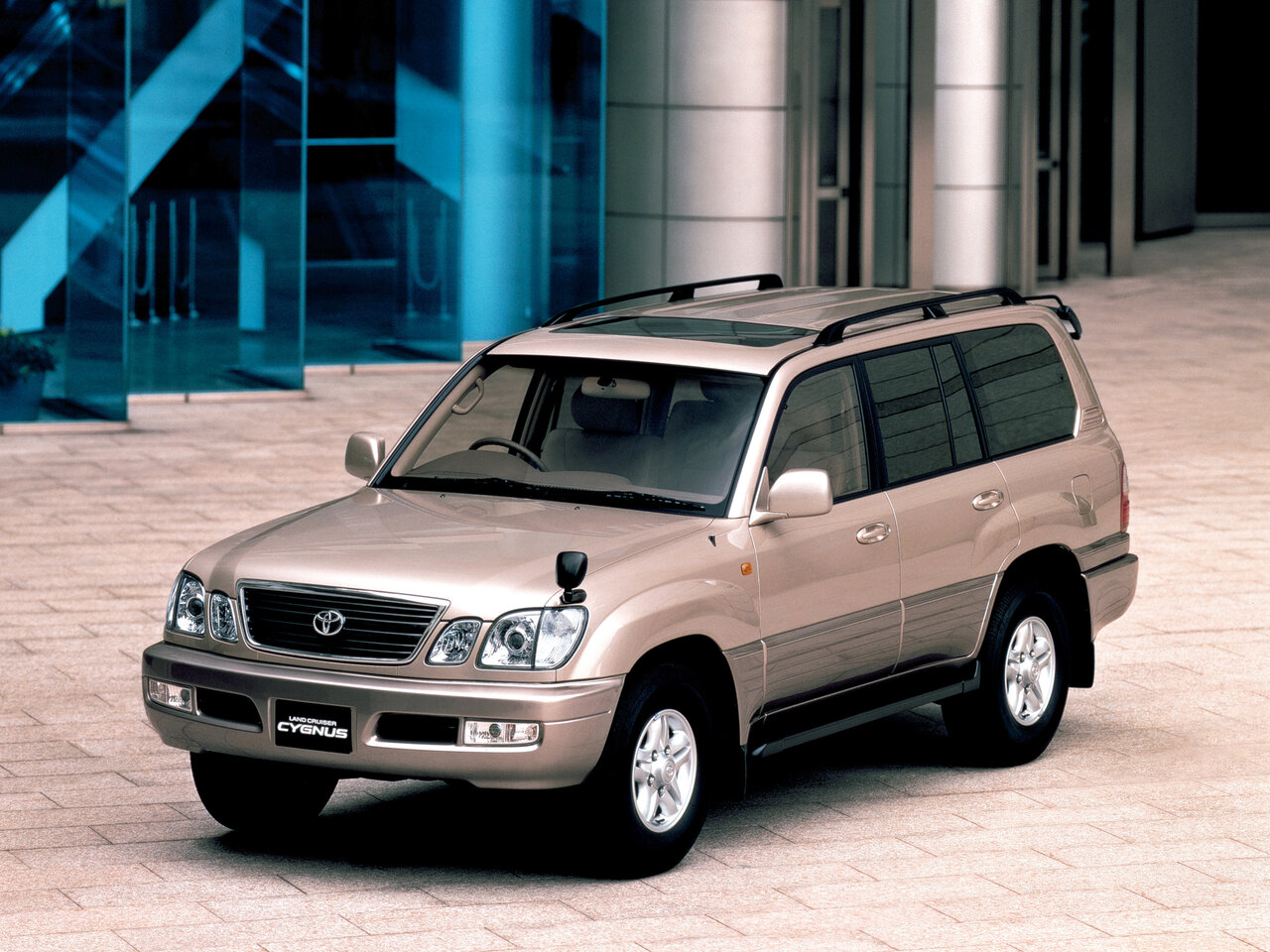 100 Series (1998–2002)